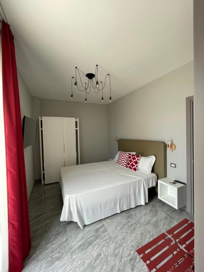 Palazzo Novecento Apartment Margherita Di Savoia Exterior photo